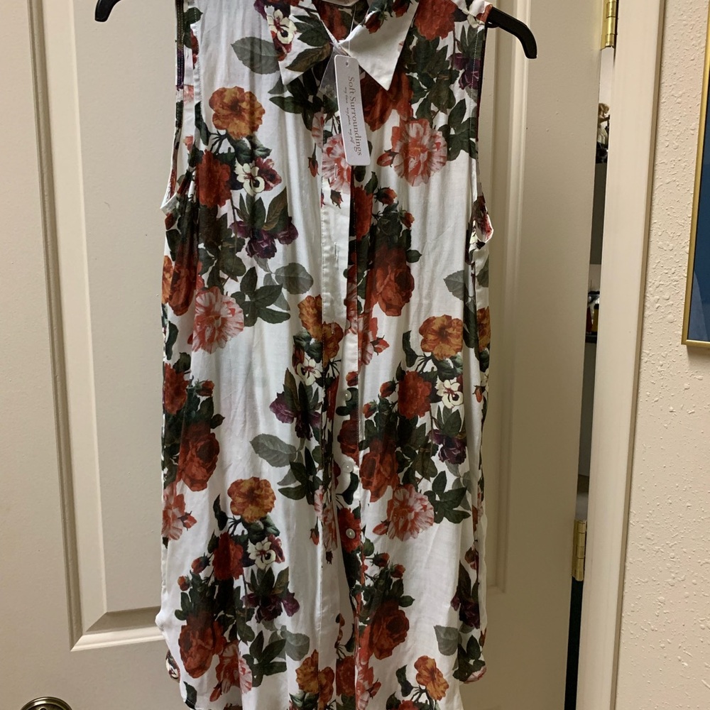 Sleeveless long blouse from Soft Surroundings medium